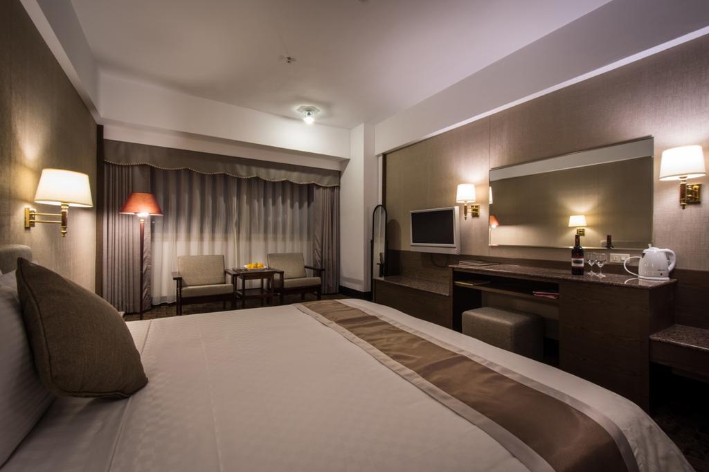 Pleasant Hotels International Taoyuan Exterior photo